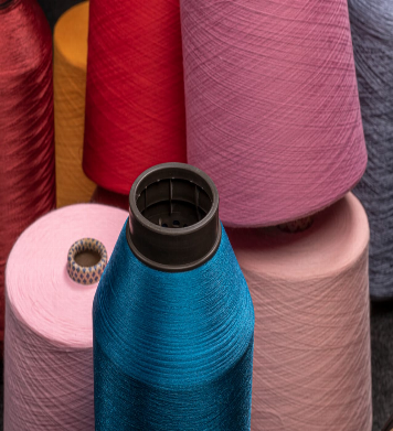 راهنمای انتخاب نخ فرش مناسب برای مناطق مرطوب (جلوگیری از بیدخوردگی)